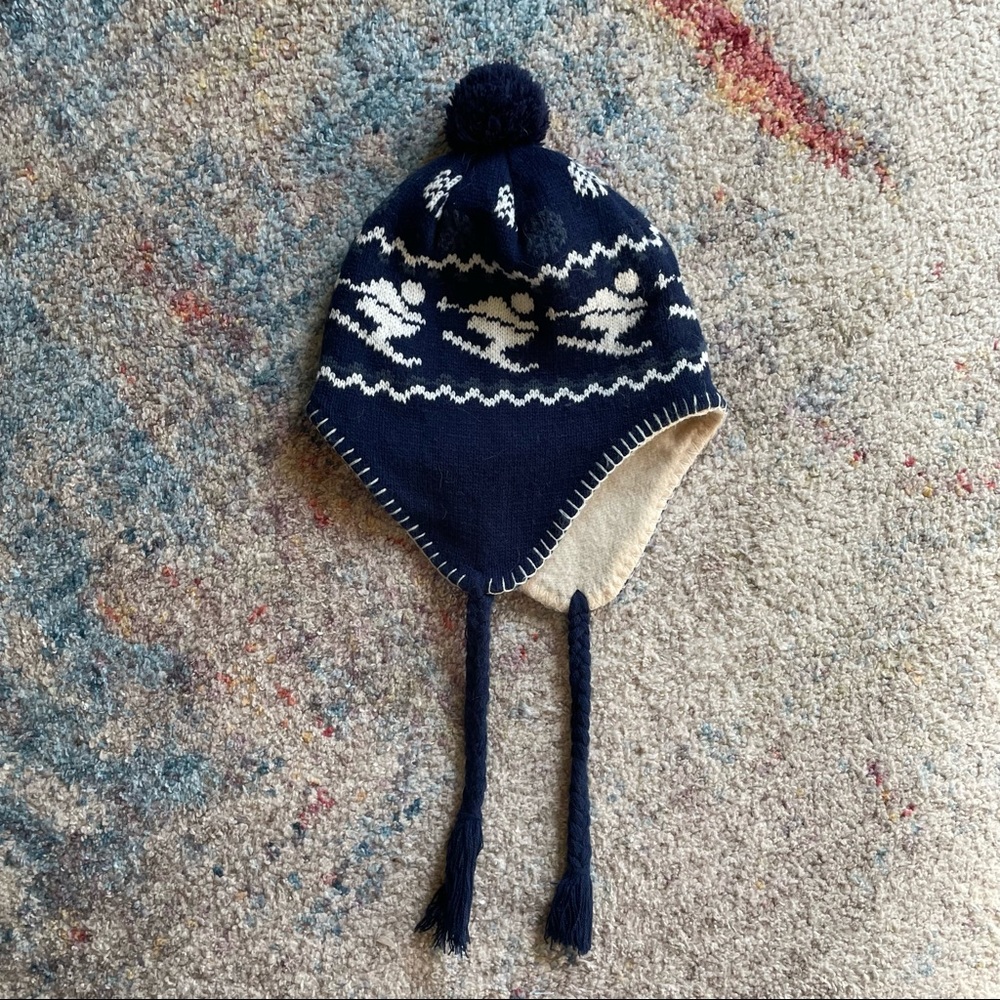 Ski beanie